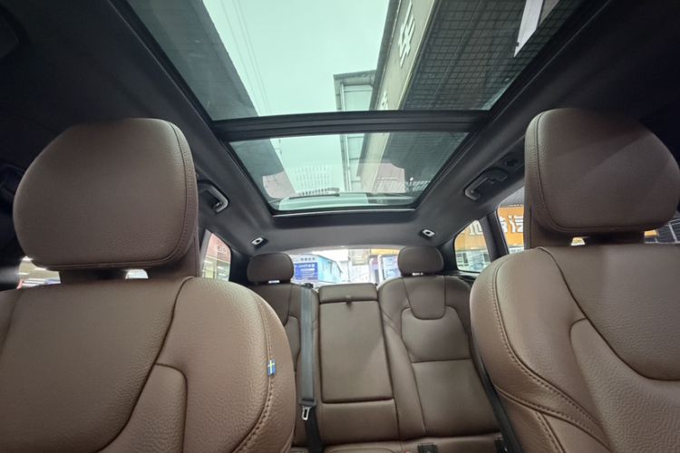 Used Volvo XC60 2024 B5 4x4 Smart Luxury Edition
