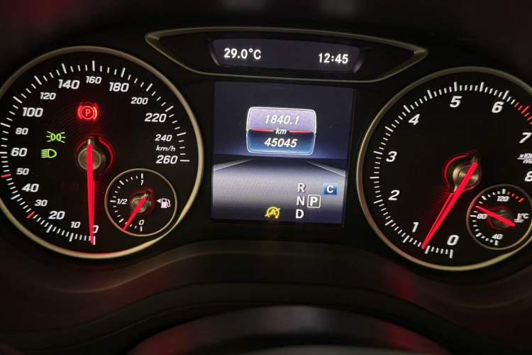 Used Mercedes-Benz B-Class 2017 B 200 Fashion Model
