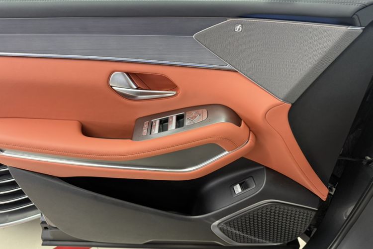 Used BYD Tang L 2025 EV 600KM All-Wheel-Drive LiDAR Flagship Model
