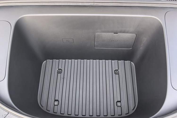 Used  Geome 2025 310km Youth Edition
