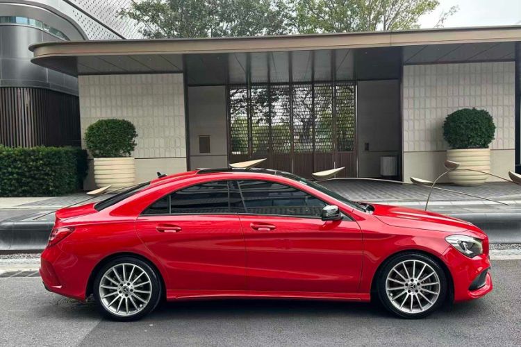 Used Mercedes-Benz CLA 2018 CLA 220 4MATIC
