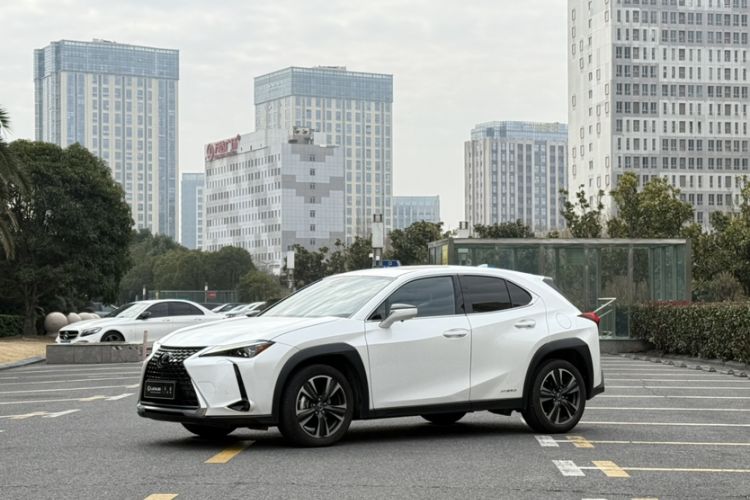 Used Lexus UX 2020 260h Explore & Enjoy Edition