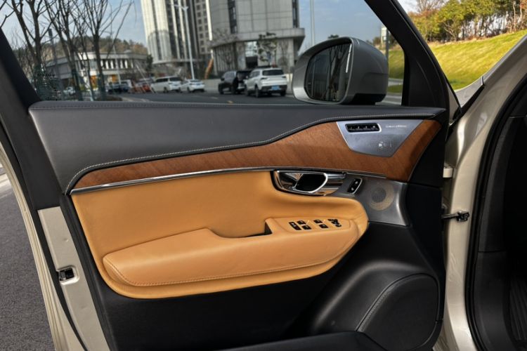 Used Volvo XC90 2015 T6 Prestige 7-Seater
