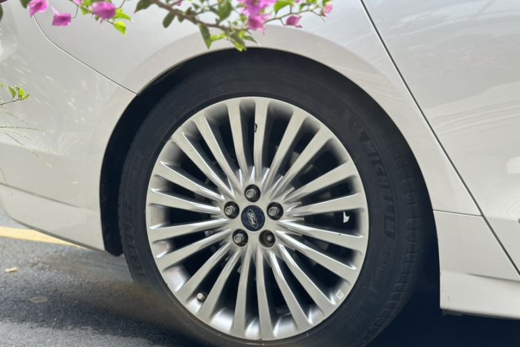 Used Ford Taurus 2018 EcoBoost 245 Premier Edition China V Standard
