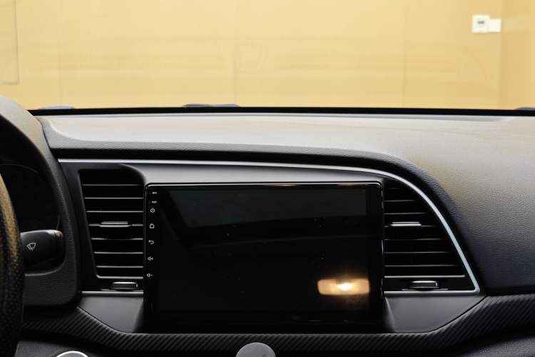 Used Hyundai Elantra 2018 1.4T Dual-Clutch Xuan Dong · Dynamic Edition