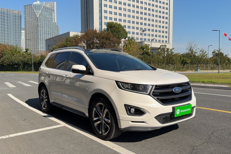 Used Ford Edge 2018 EcoBoost 245 Two-Wheel-Drive Sporty 7-Seater
