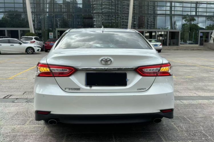 Used Toyota Camry 2022 2.0GVP Premier Edition
