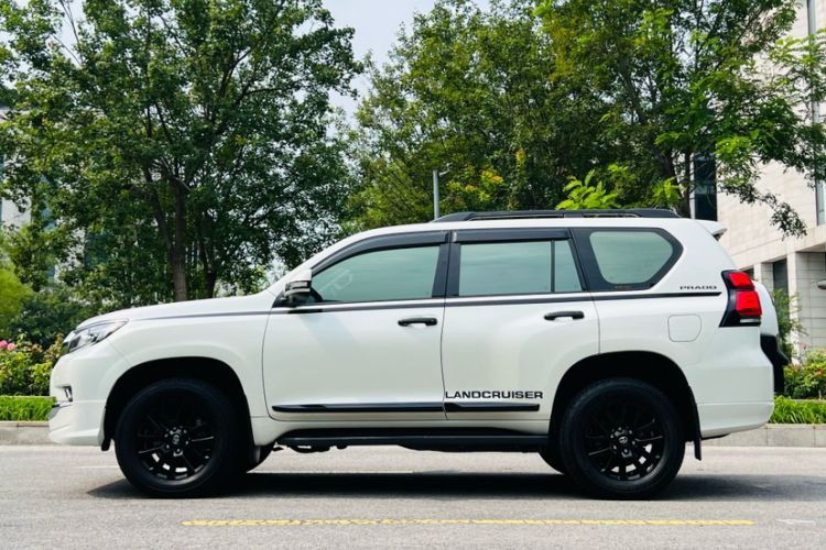 Used Toyota Prado 2019 3.5L Automatic TX-L Deluxe Edition with Rear-Mounted Spare Tire
