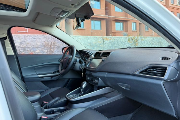 Used Ford Escort 2017 Happiness Edition 1.5L Automatic Fashion Version
