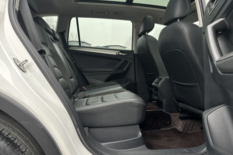 Used Volkswagen Tiguan L 2019 330TSI Automatic Two-Wheel Drive Panoramic Comfort Edition China VI Standard
