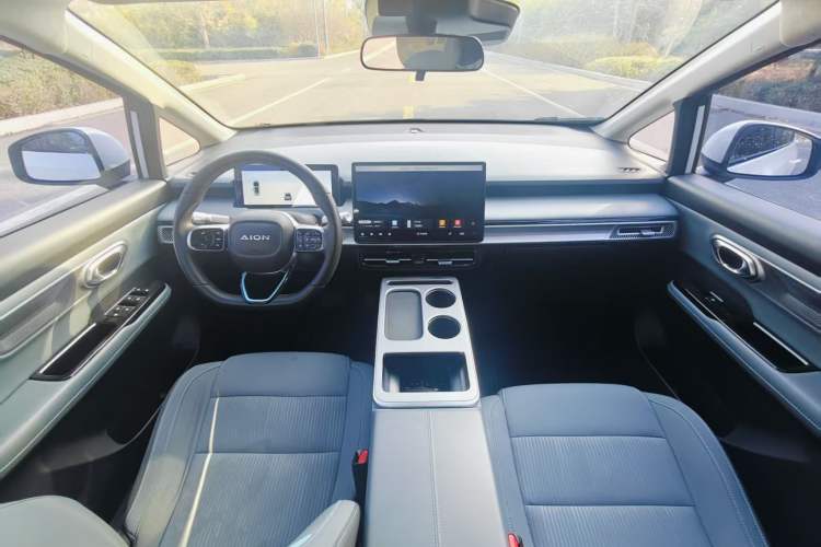 Used AION Y 2023 Plus 510 Enjoy Edition
