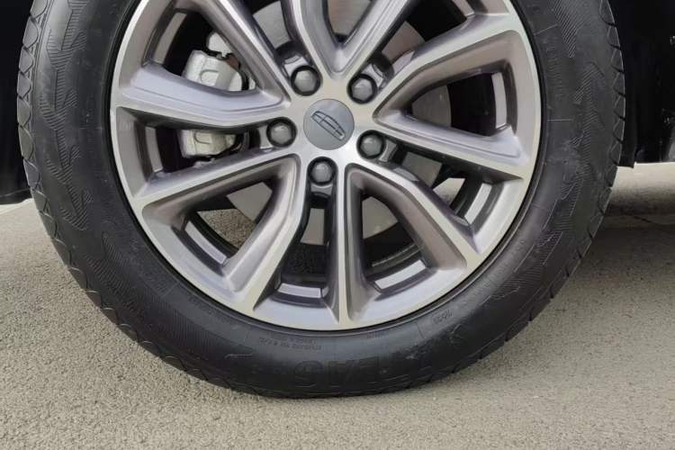 Used Geely Auto Emgrand X7 Sport 2021 1.8TD DCT Two-Wheel Drive Asian Games Comfort Edition
