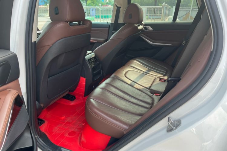 Used BMW X5 2019 xDrive40i M Sport Package
