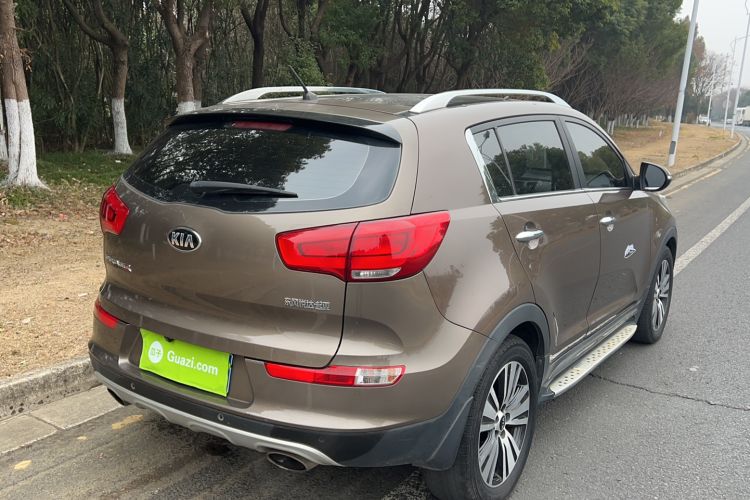 Used Kia Sportage R 2015 2.0L Automatic Two-Wheel Drive DLX Model
