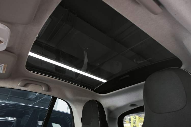 Used  fortwo 2018 1.0L 52kW Hardtop Passion Edition China V Standard
