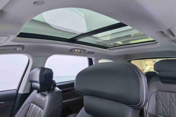 Used Ford Edge 2025 Ford Explorer L 2.0T EcoBoost E-Hybrid Four-Wheel-Drive 7-Seater Supreme Model
