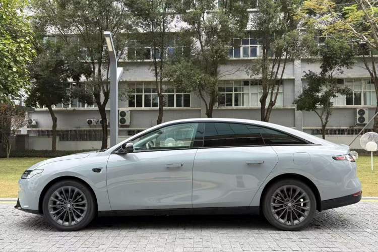 Used Leapmotor C01 2024 Range-Extended 316 Deluxe Edition
