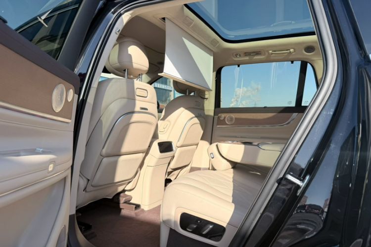 Used Hima AITO M9 2024 Range-Extended Ultra Version 52 kWh 5-Seater Model
