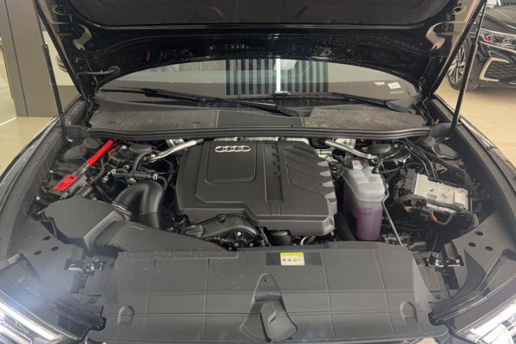 Used Audi A6L 2025 Revised 45 TFSI Prestige Dynamic Edition
