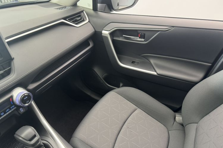 Used Toyota RAV4 2020 2.0L CVT Two-Wheel Drive Fashion Edition