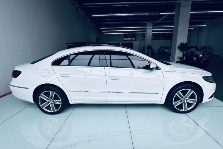 Used Volkswagen FAW-Volkswagen CC 2015 2.0 TSI Luxury Model
