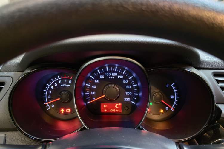 Used Kia K2 2015 Sedan 1.4L Automatic GLS