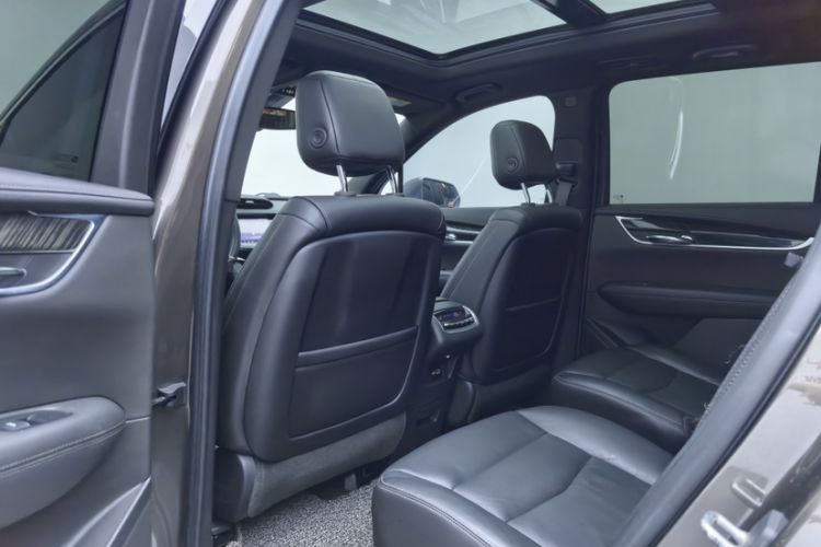 Used Cadillac XT6 2020 28T Six-Seater Four-Wheel-Drive Luxury Version
