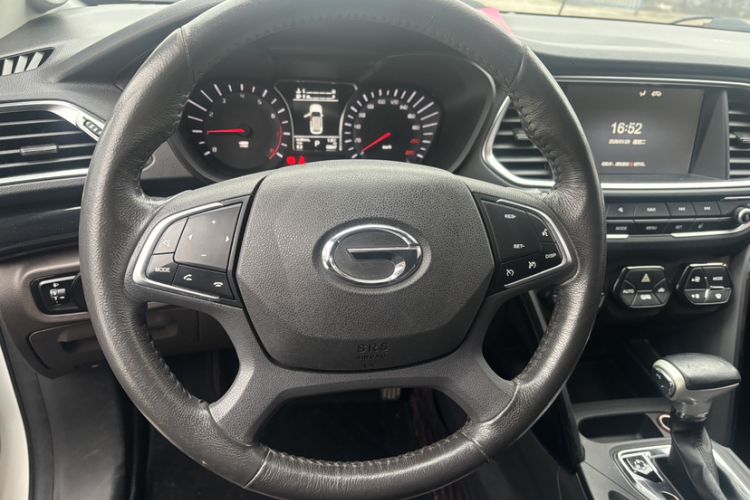 Used GAC Trumpchi GS4 2017 235T Automatic Two-Wheel Drive Luxury Smart Connectivity Version