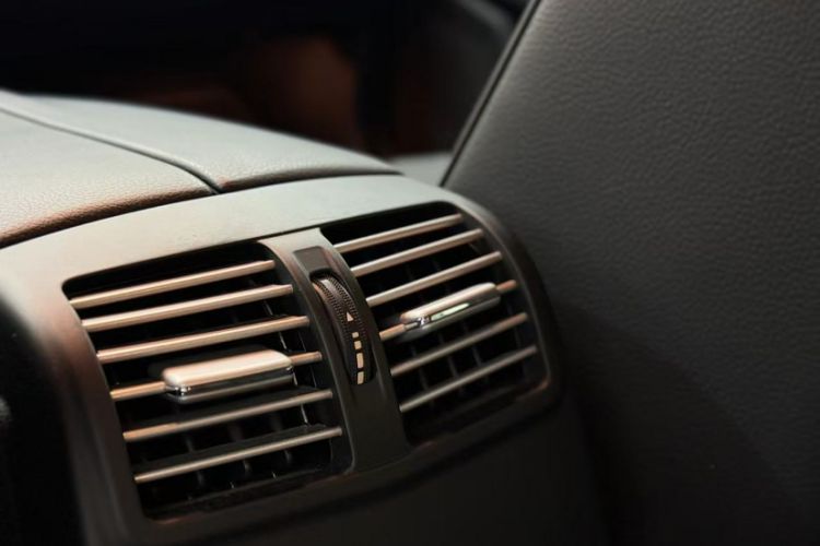 Used Mercedes-Benz E-Class 2015 E 200 L Sport Edition
