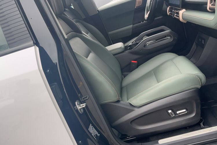 Used  03 2024 472km Four-Wheel Drive Long-Range Intelligent Advanced Version