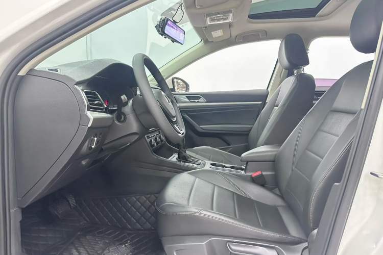 Used Volkswagen Lavida 2019 1.5L Automatic Comfort Edition China VI Standard
