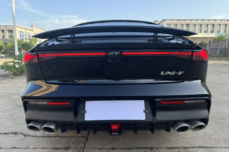 Used Changan UNI-V 2023 1.5T Sport Edition
