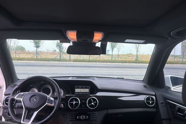 Used Mercedes-Benz GLK-Class 2015 GLK 260 4MATIC Fashion Edition Ultimate Version