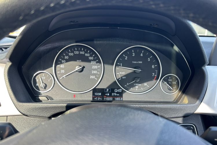 Used BMW 3 Series 2016 316i Fashion Model
