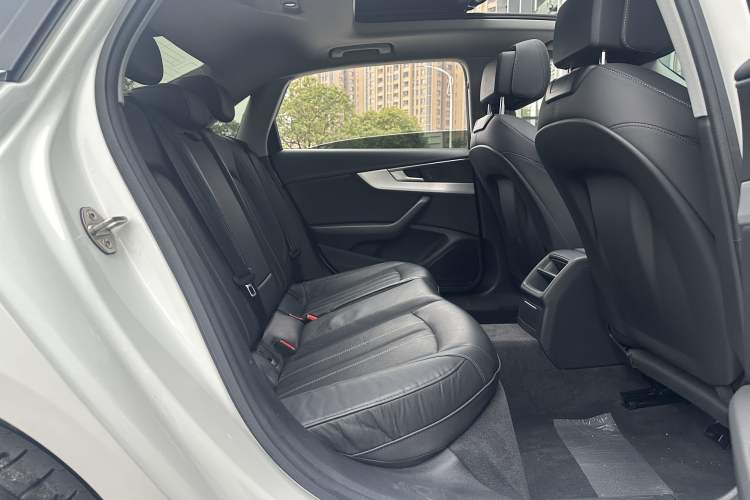 Used Audi A4L 2020 40 TFSI Fashion Dynamic Model