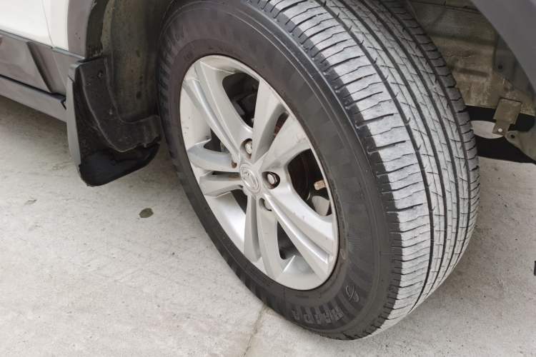 Used HYOSOW S3 2014 1.5L Comfort Version China IV Emission Standard
