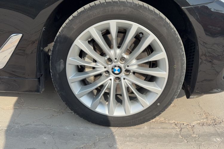 Used BMW 5 Series 2019 530Li Leading Model Luxury Package
