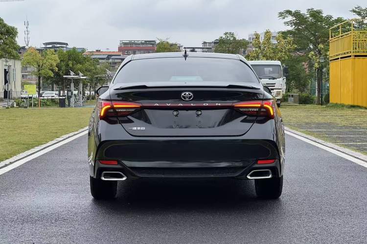 Used Toyota Avalon 2022 2.5L Luxury Edition
