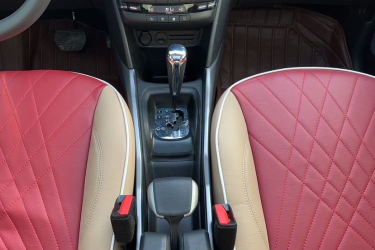 Used Peugeot 2008 2018 1.6L Automatic Fashion Edition