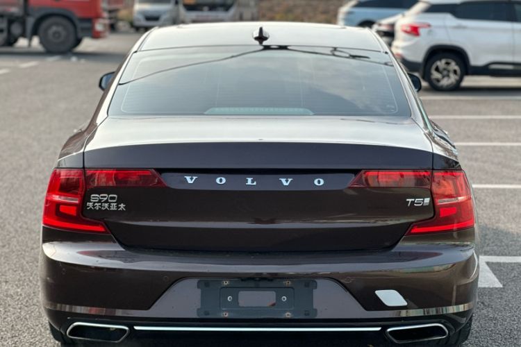 Used Volvo S90 2020 T5 Zhiyi Luxury Edition