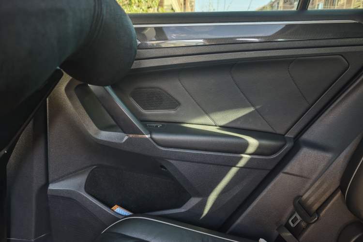 Used Volkswagen Tiguan 2017 330TSI All-Wheel-Drive Innovation Model
