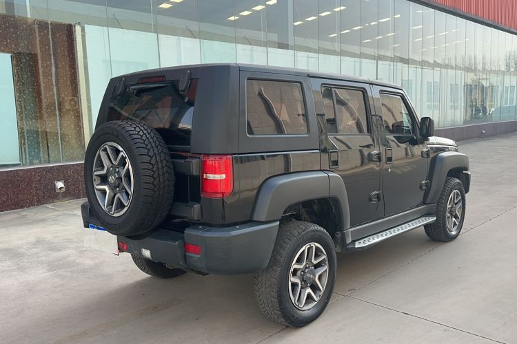 Used  BJ40 2016 40L 2.3T Automatic All-Wheel Drive Premium Edition