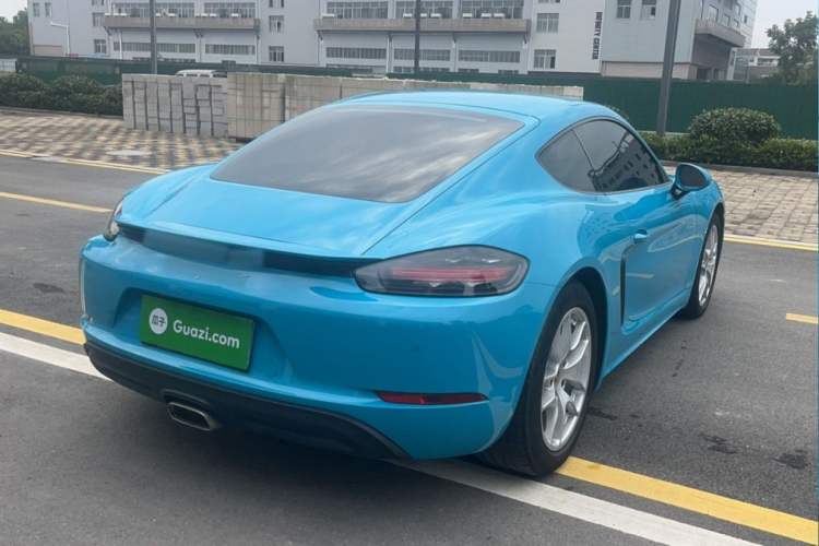 Used Porsche 718 2018 Cayman 2.0T
