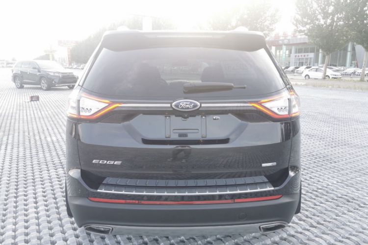 Used Ford Edge 2015 2.0T GTDi 4x4 High-Grade Model