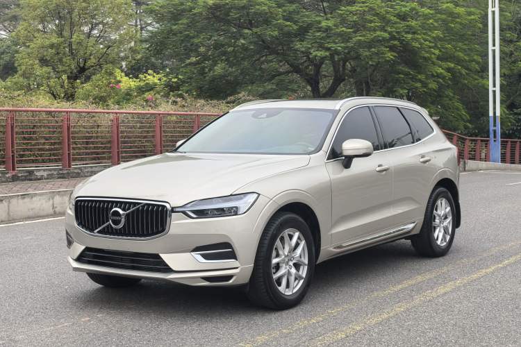 Used Volvo XC60 2020 T5 4x4 Zhiyi Luxury Edition
