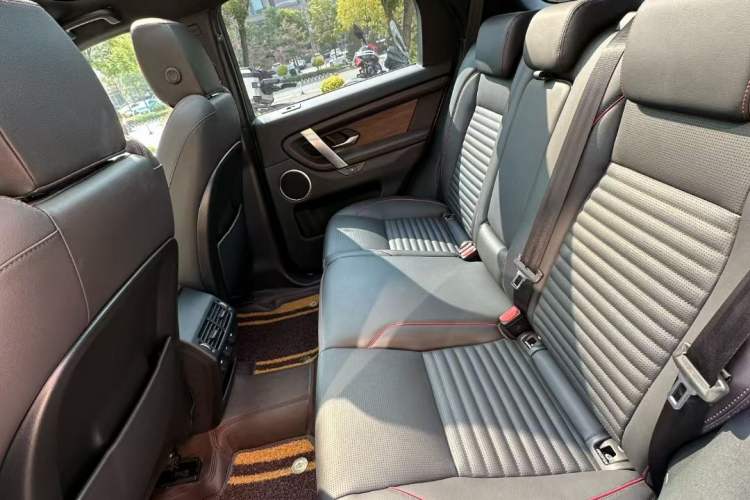 Used Land Rover Discovery Sport 2022 249 PS R-Dynamic S Performance Edition 5 Seats
