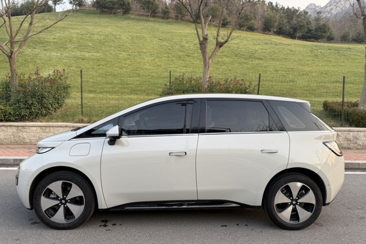 Used Baojun Cloud 2023 460 Max Lingxi Version
