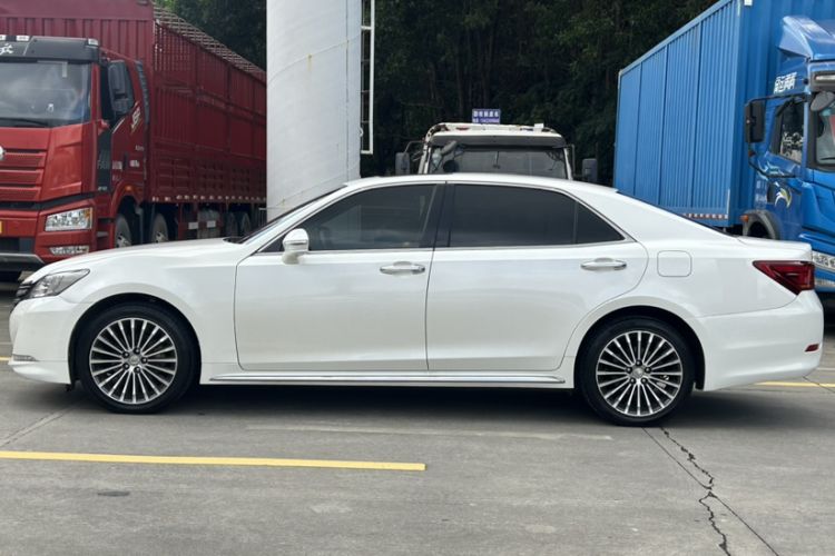 Used Toyota Crown 2018 2.0T Sport Edition
