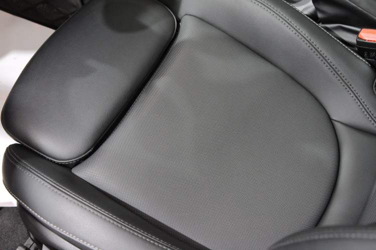 Used  MINI 2022 1.5T COOPER Classic Edition Five-Door Version
