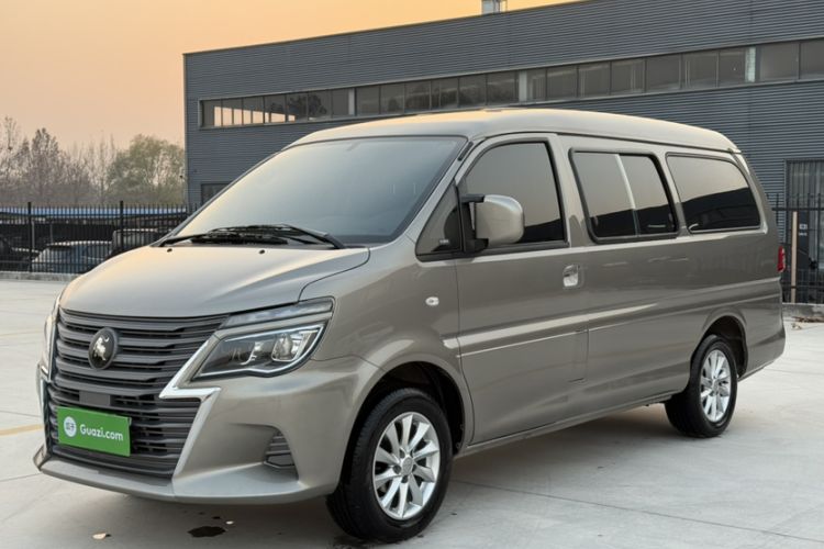 Used FORTHING Lingzhi 2023 M5L 1.6L Comfort 9-Seater
